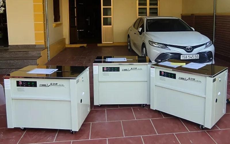 Giới thiệu máy đóng đai bán tự động Chali JN-740